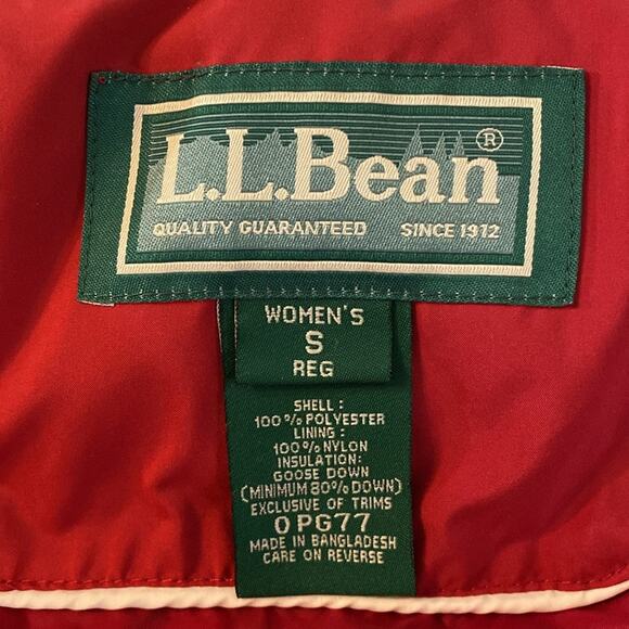 L.L. Bean Women’s Red and Ivory Goose Down Puffer Jacket Size Small - Picture 2 of 8